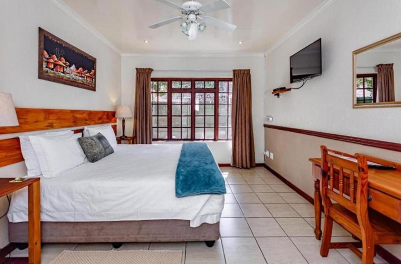 The Link Guest Lodge Κέμπτον Παρκ Εξωτερικό φωτογραφία