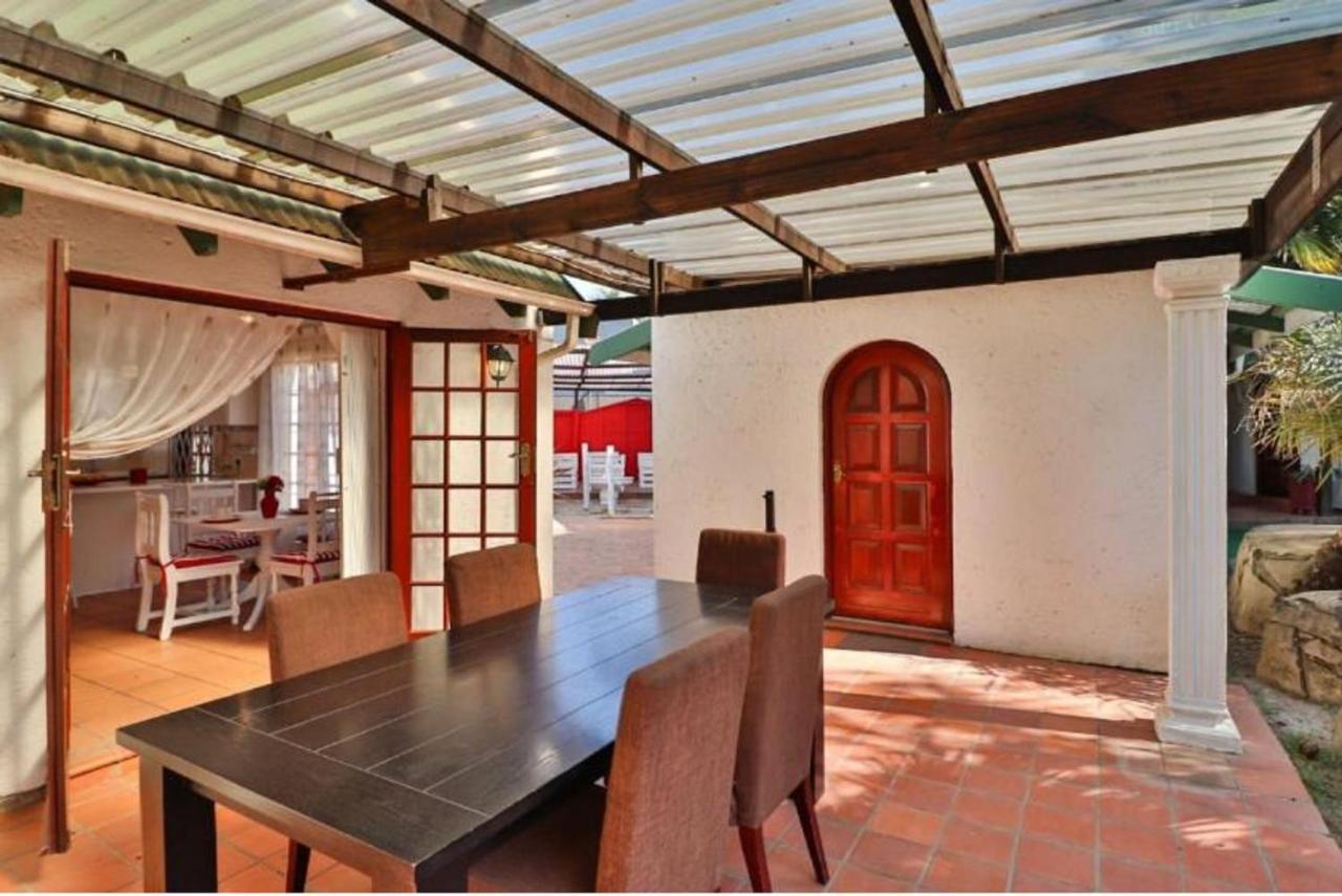 The Link Guest Lodge Κέμπτον Παρκ Εξωτερικό φωτογραφία