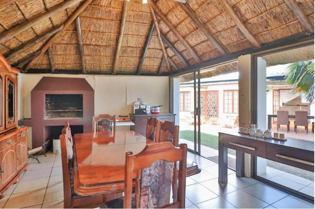 The Link Guest Lodge Κέμπτον Παρκ Εξωτερικό φωτογραφία