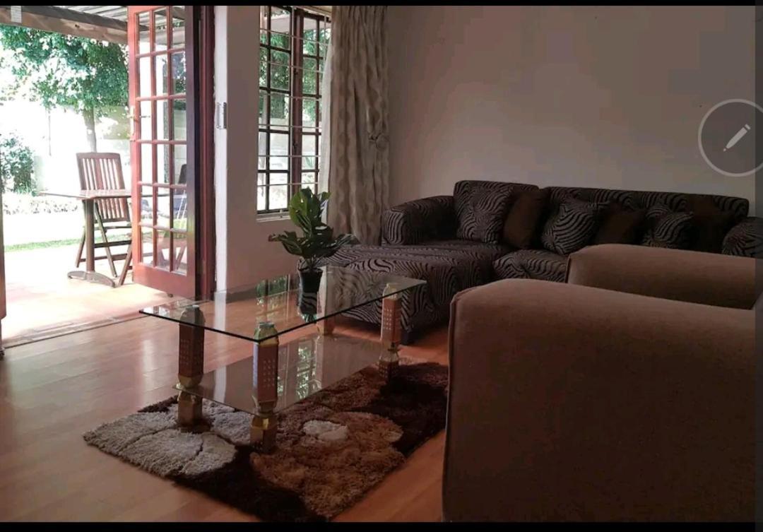 The Link Guest Lodge Κέμπτον Παρκ Δωμάτιο φωτογραφία